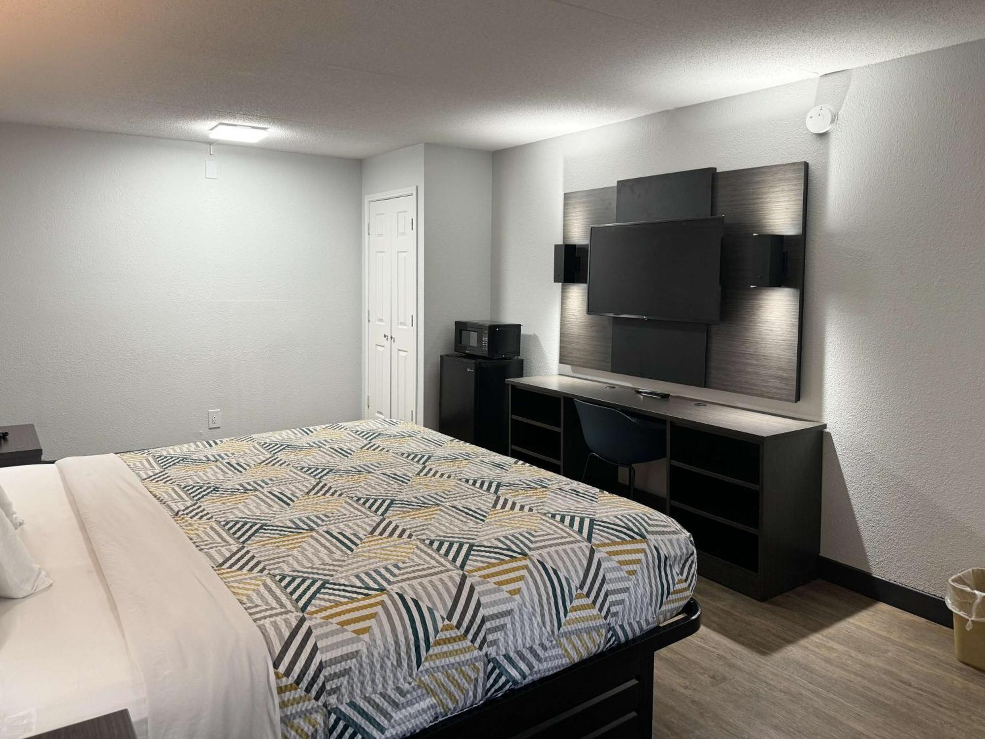 Hotel 6 Al Dr. Huntsville