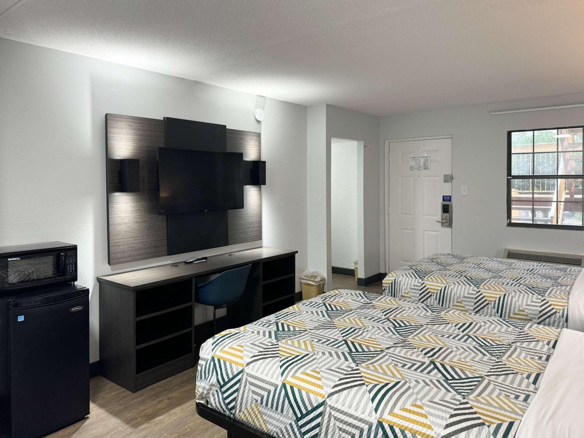 Hotel 6 Al Dr. Huntsville